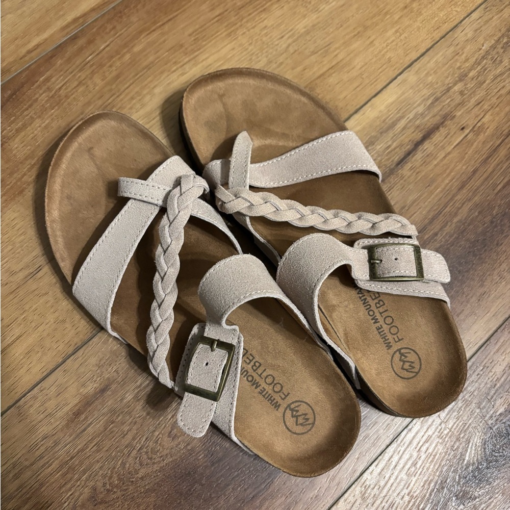 White Mountain Tan Leather Sandals